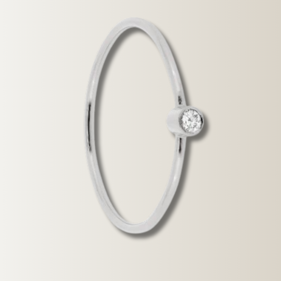 Solitaire Ring with Diamond